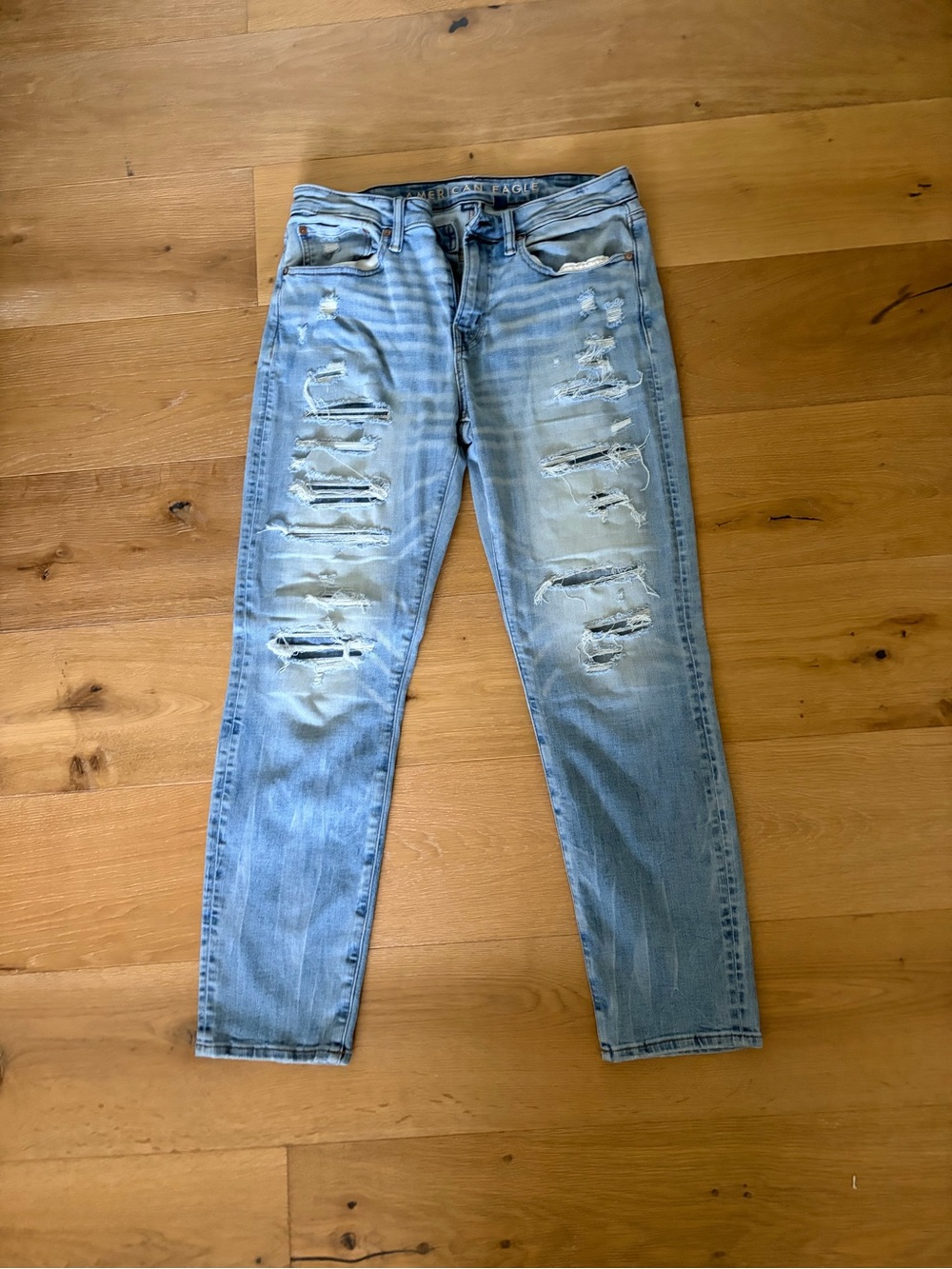 American Eagle Outfitters Light Blue Washed Jeans